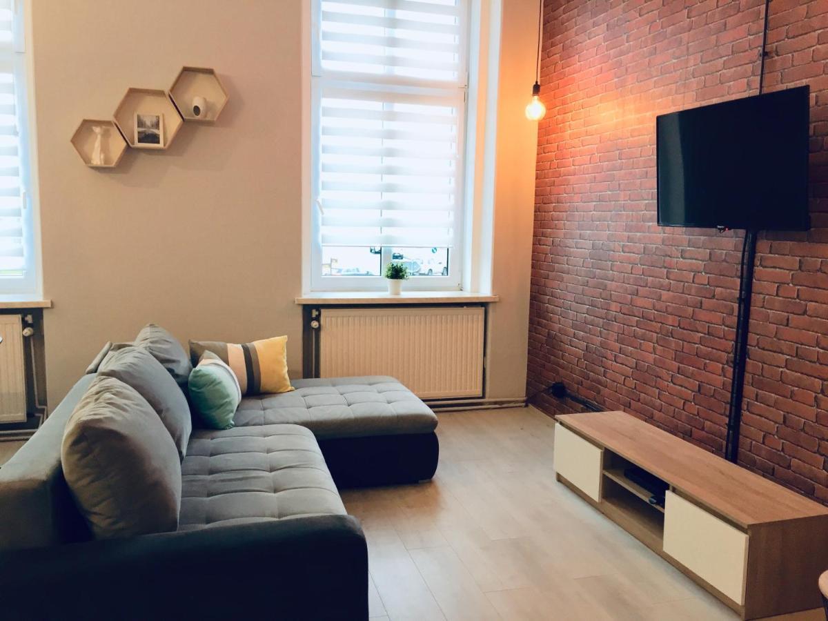 Rebel Apartament ビエルスコ・ビアバ エクステリア 写真