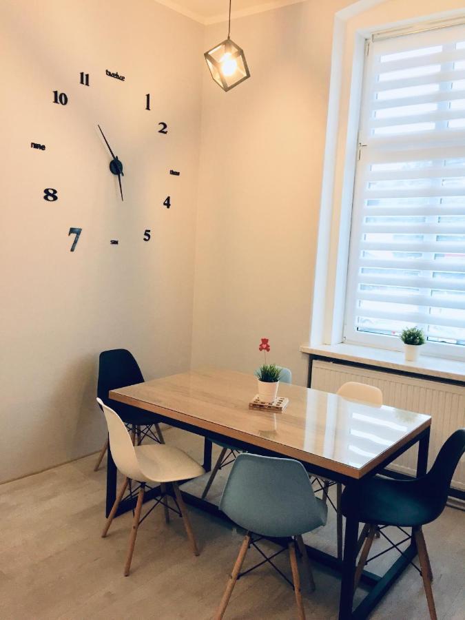 Rebel Apartament ビエルスコ・ビアバ エクステリア 写真